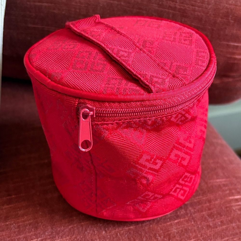 Givenchy Amarige de Givenchy Logo Red Round Makeup Bag 4in